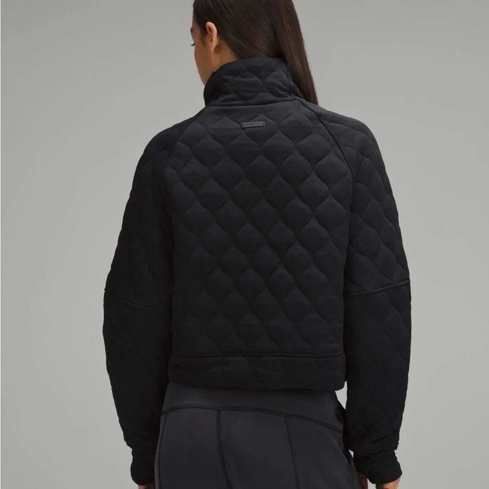 Lululemon Athletica Black Quilted Cropped Puffer Jacket - Picture 2 of 13